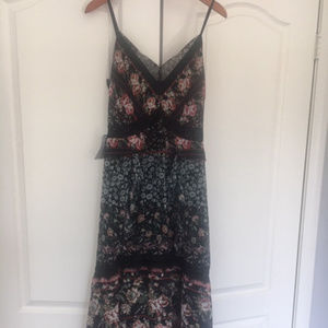 Pretty, Floral, Flowy, Feminine Dress